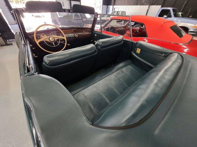 1941 Lincoln Zephyr