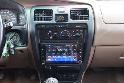 2000 Toyota 4Runner SR5