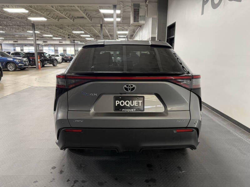 2024 Toyota bZ4X XLE