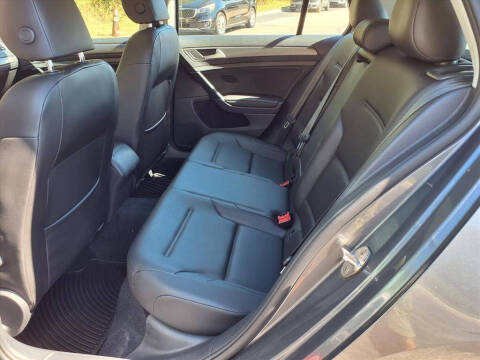 2021 Volkswagen Golf TSI