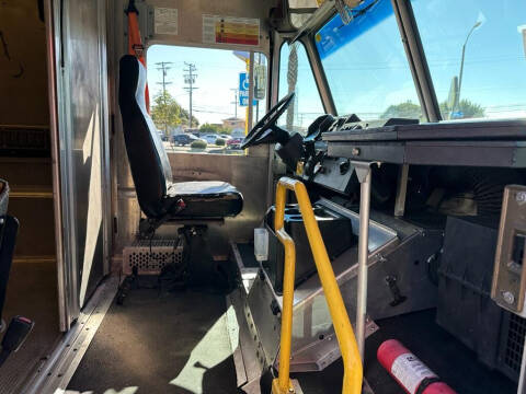 2011 Freightliner MT55 Chassis