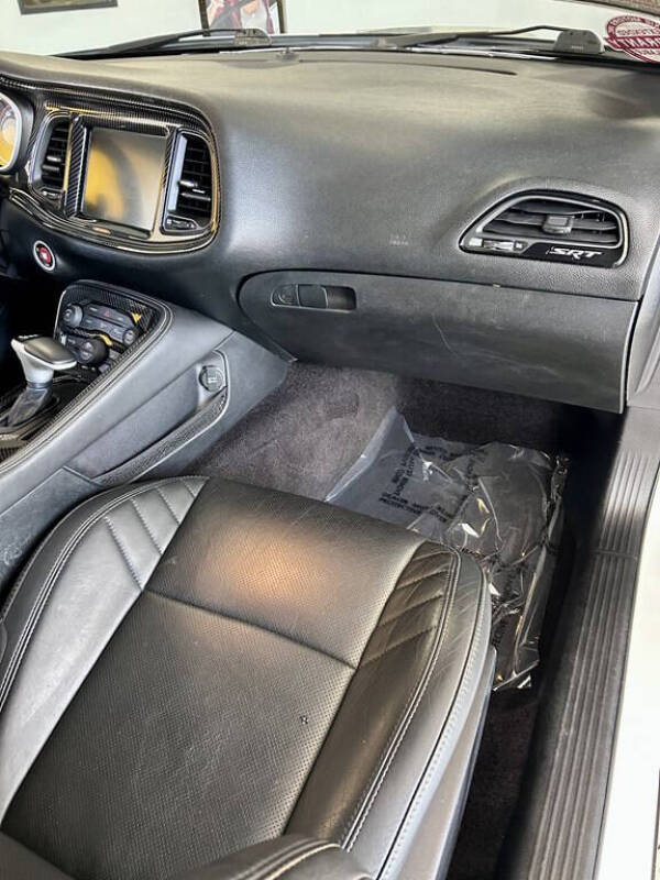 2016 Dodge Challenger SRT 392