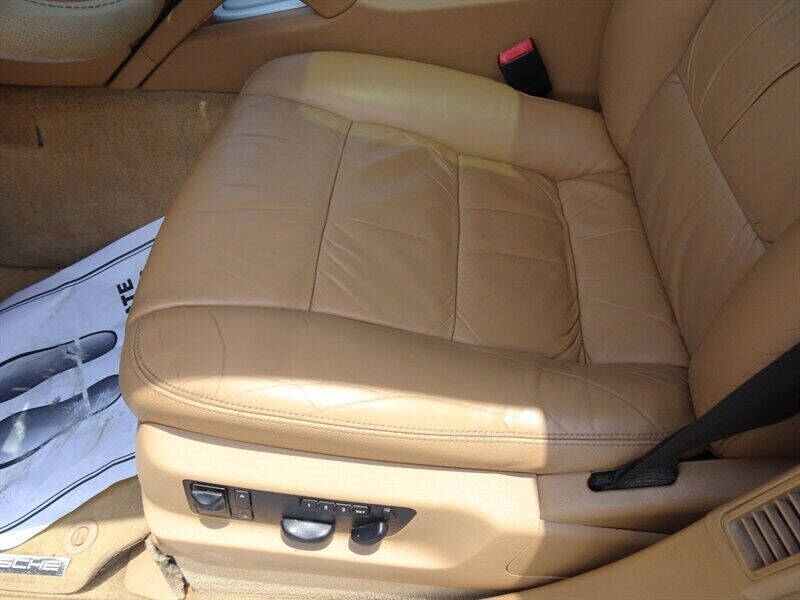 2004 Porsche Cayenne Turbo