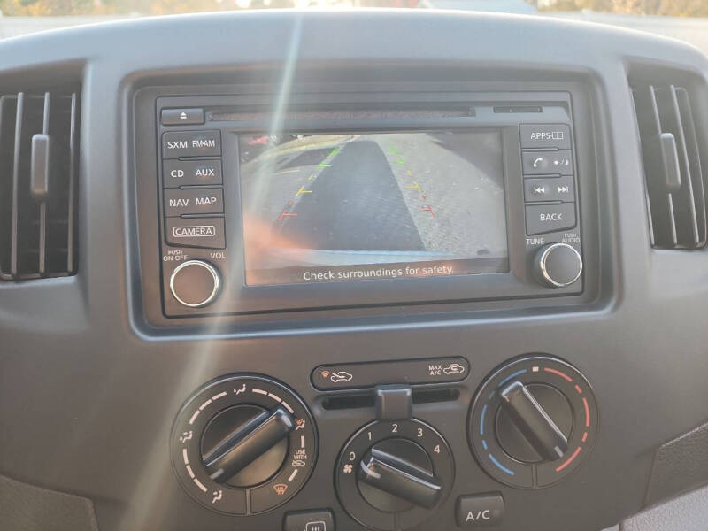 2015 Nissan NV200 SV