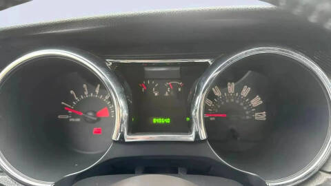 2005 Ford Mustang V6 Premium