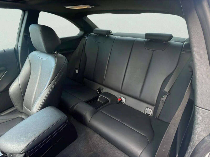 2019 BMW 2 Series 230i