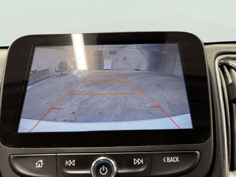 2017 Chevrolet Malibu LT