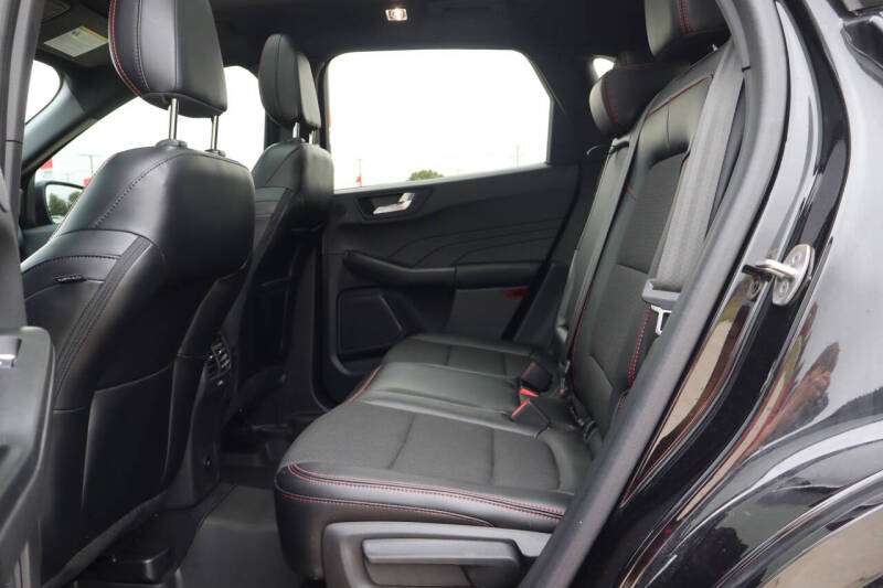 2023 Ford Escape ST-Line Select