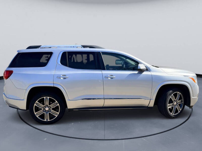 2018 GMC Acadia Denali