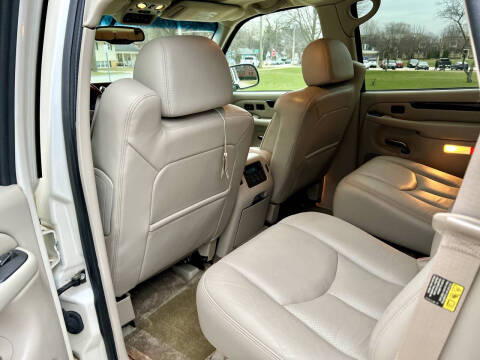 2003 Cadillac Escalade