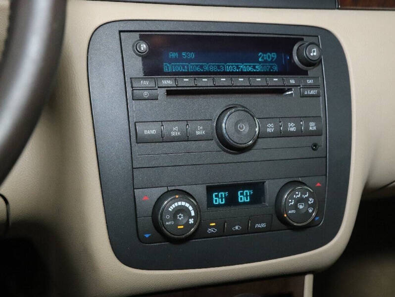 2011 Buick Lucerne CXL Premium