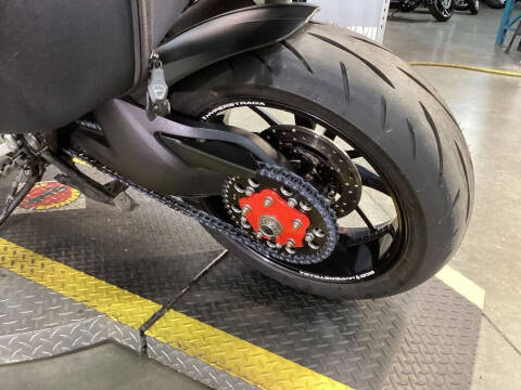 2013 Ducati Hyperstrada