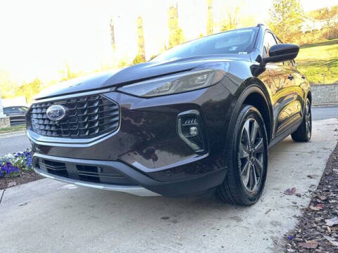 2023 Ford Escape Platinum