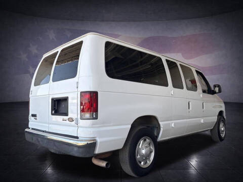 2012 Ford E-Series E-350 SD XLT