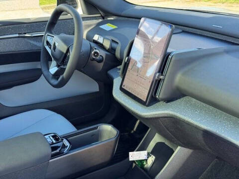 2025 Volvo EX30 Twin Ultra