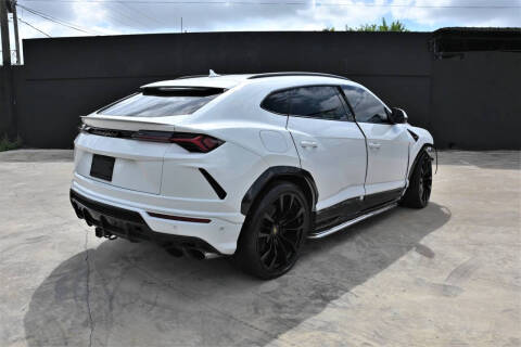 2019 Lamborghini Urus