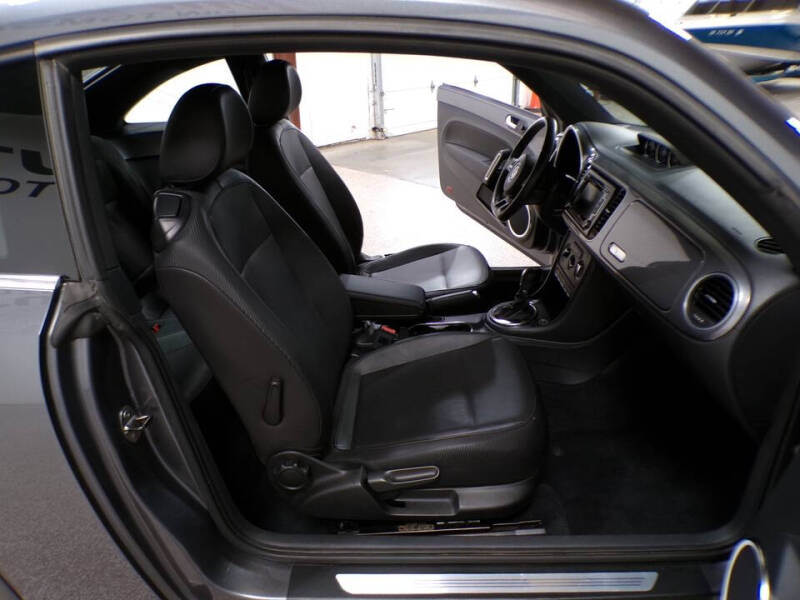 2013 Volkswagen Beetle