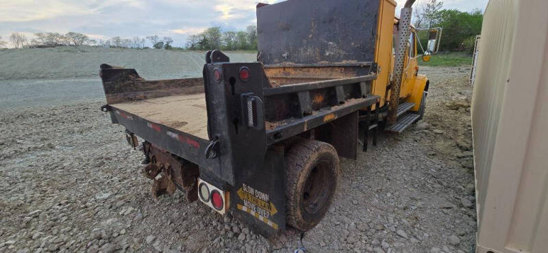 2002 International 4700