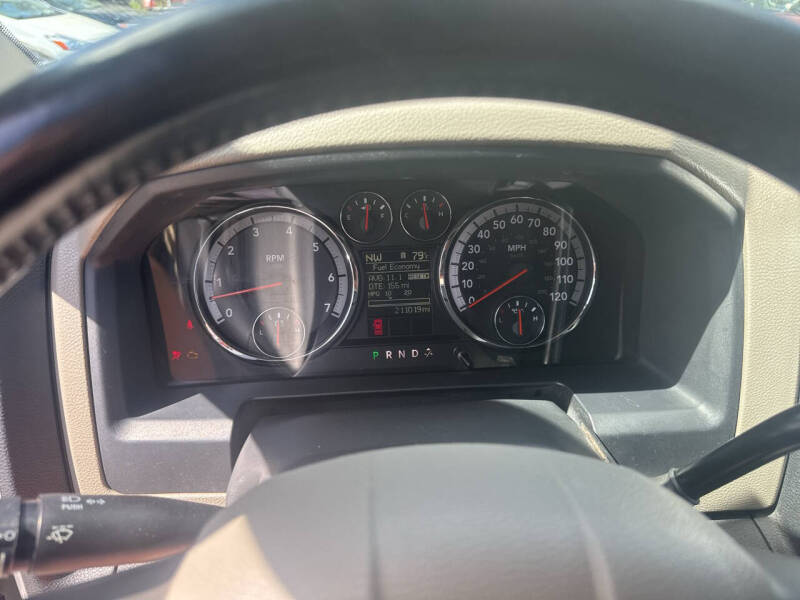 2011 RAM 1500 Sport