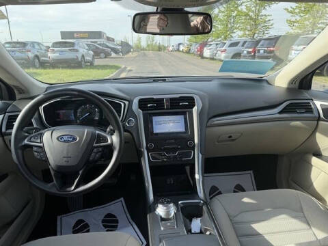 2019 Ford Fusion SE
