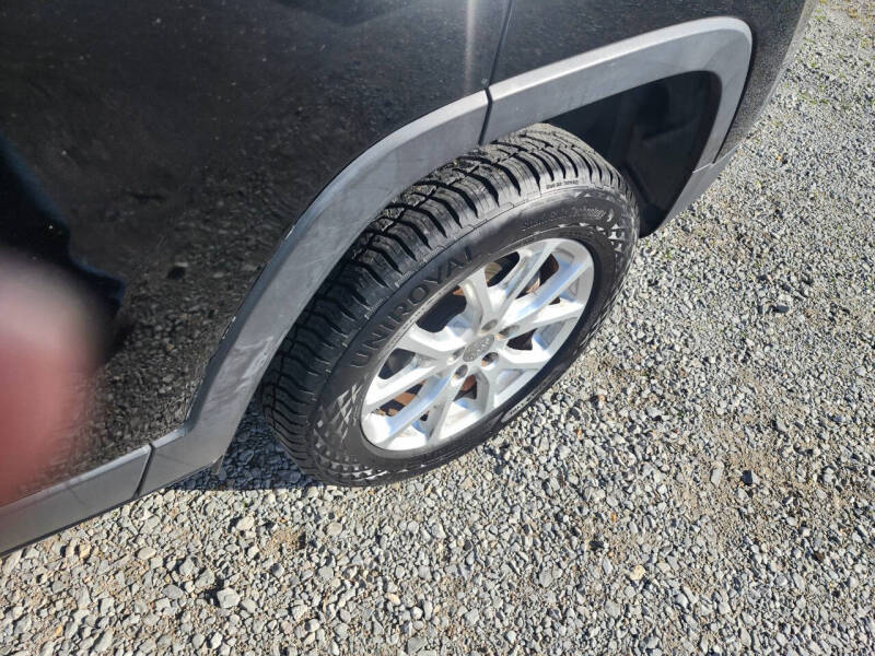 2017 Jeep Cherokee 75th Anniversary