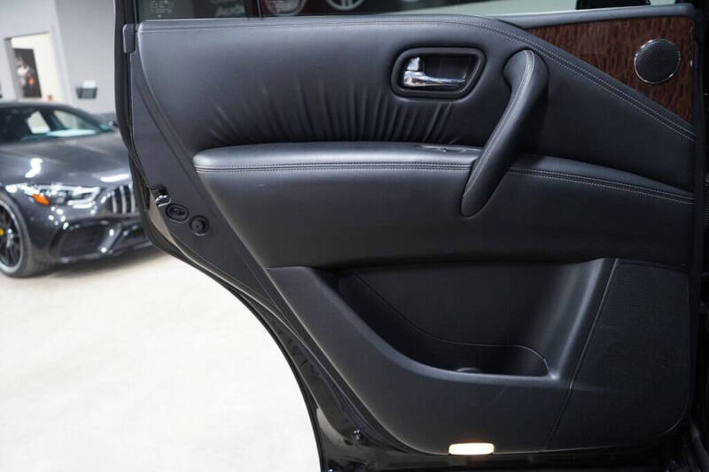2020 Nissan Armada SV