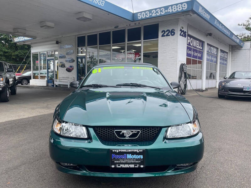 2001 Ford Mustang