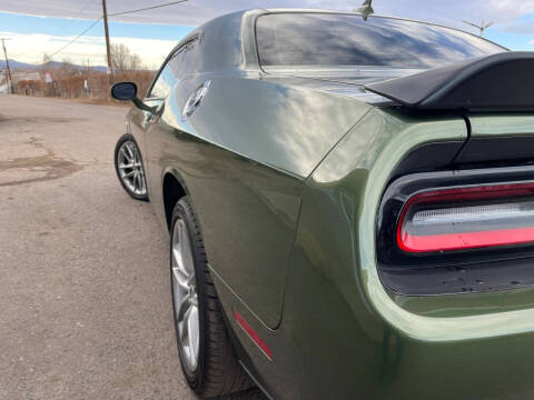 2023 Dodge Challenger SXT