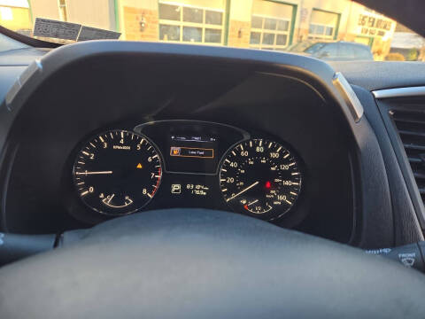 2014 Nissan Pathfinder SL