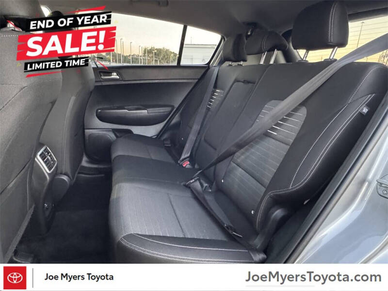 2022 Kia Sportage LX