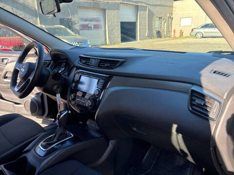 2019 Nissan Rogue Sport S