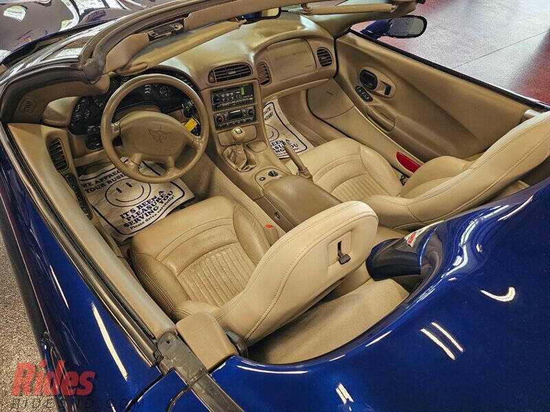 2004 Chevrolet Corvette