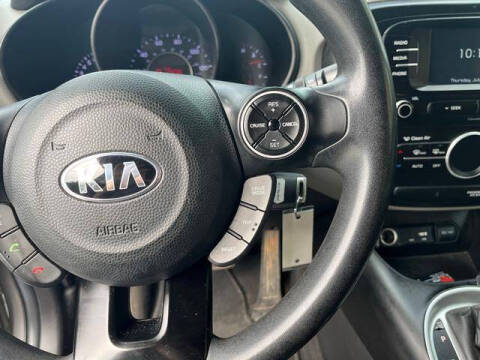 2017 Kia Soul +