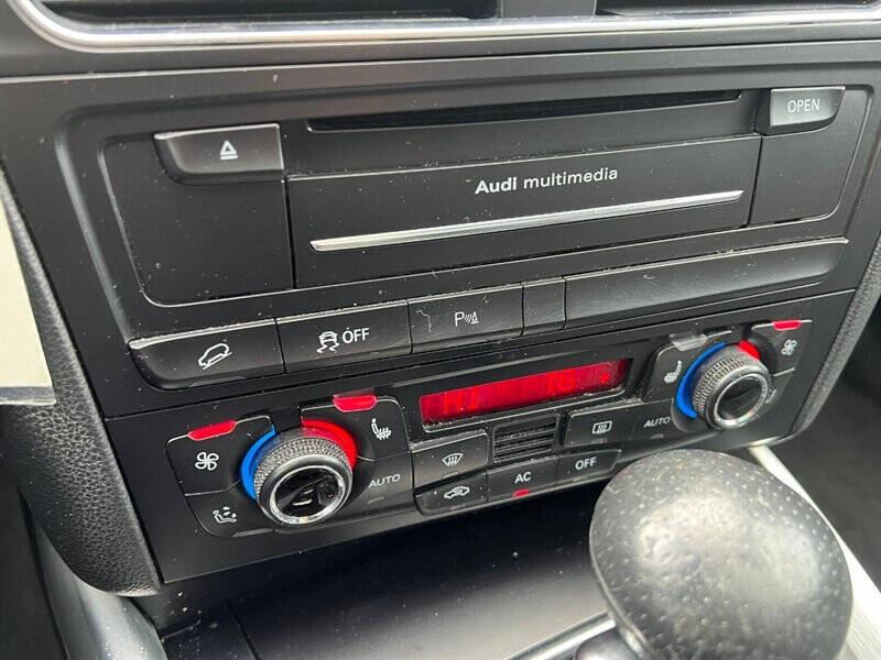 2012 Audi Q5 3.2 quattro Premium Plus