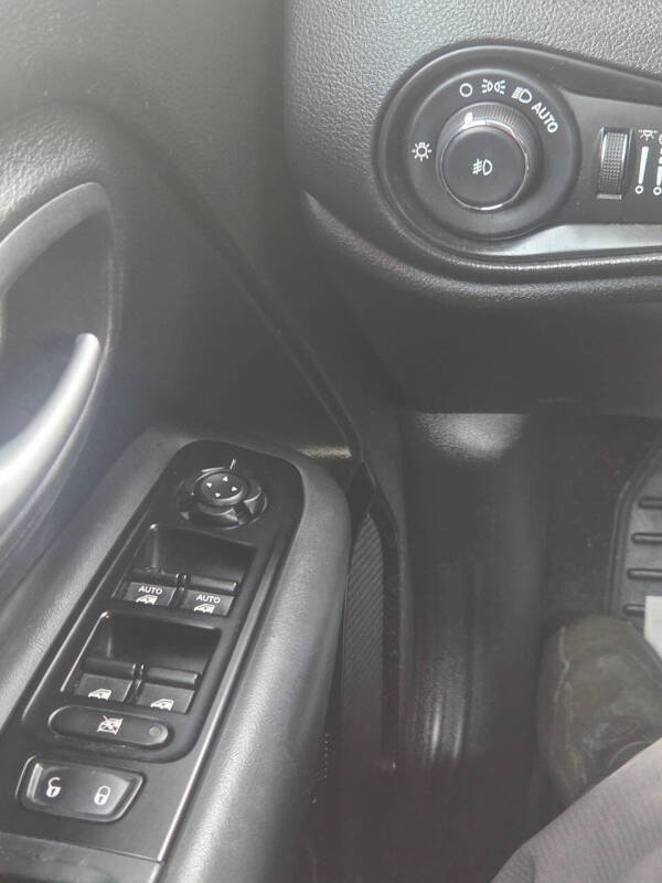 2020 Jeep Renegade Altitude