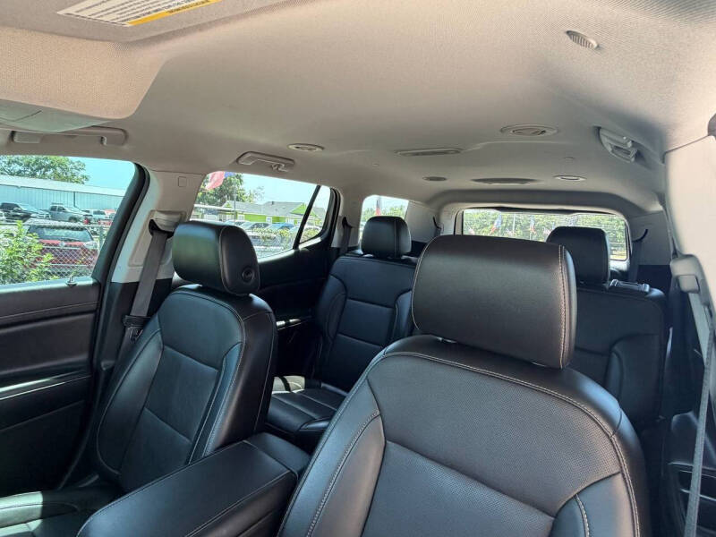 2021 GMC Acadia SLT