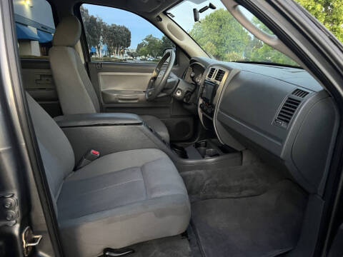 2006 Dodge Dakota SLT