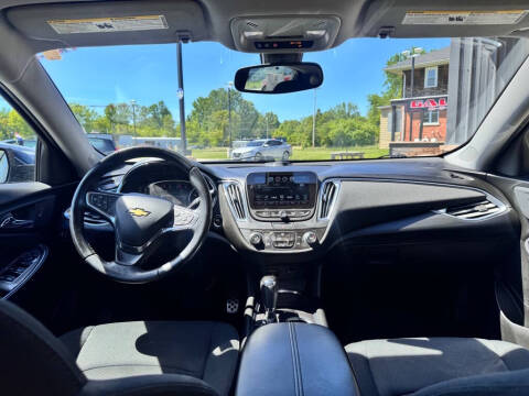 2017 Chevrolet Malibu LT