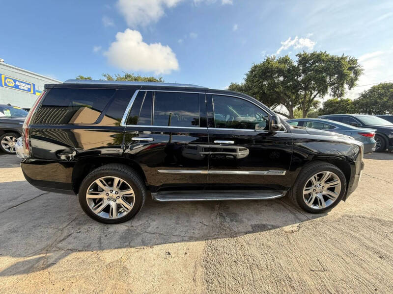 2015 Cadillac Escalade Luxury
