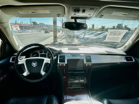 2012 Cadillac Escalade ESV Luxury