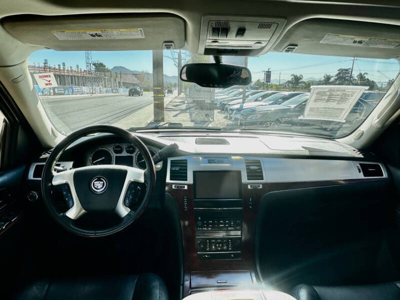 2012 Cadillac Escalade ESV Luxury