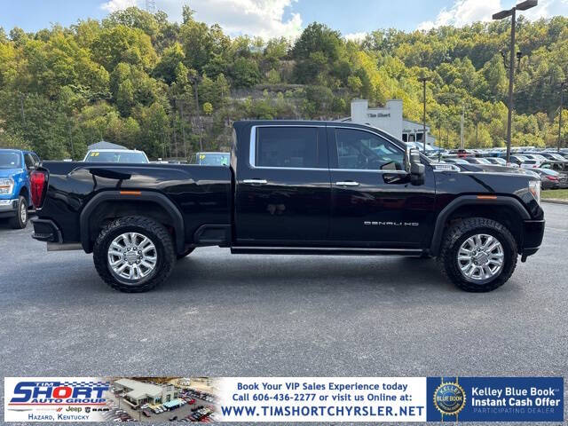 2022 GMC Sierra 2500HD Denali's photo