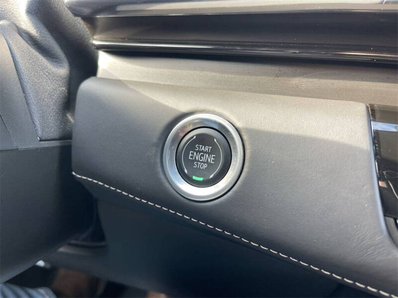 2022 Cadillac Escalade Sport Platinum