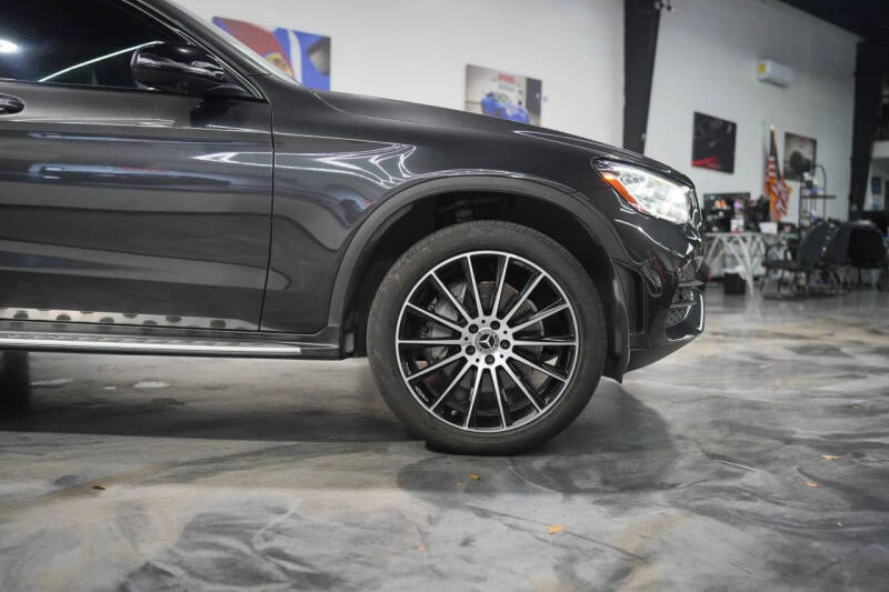 2021 Mercedes-Benz GLC GLC 300