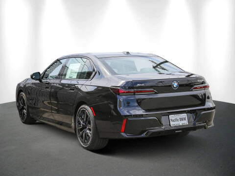 2025 BMW 7 Series 750e xDrive