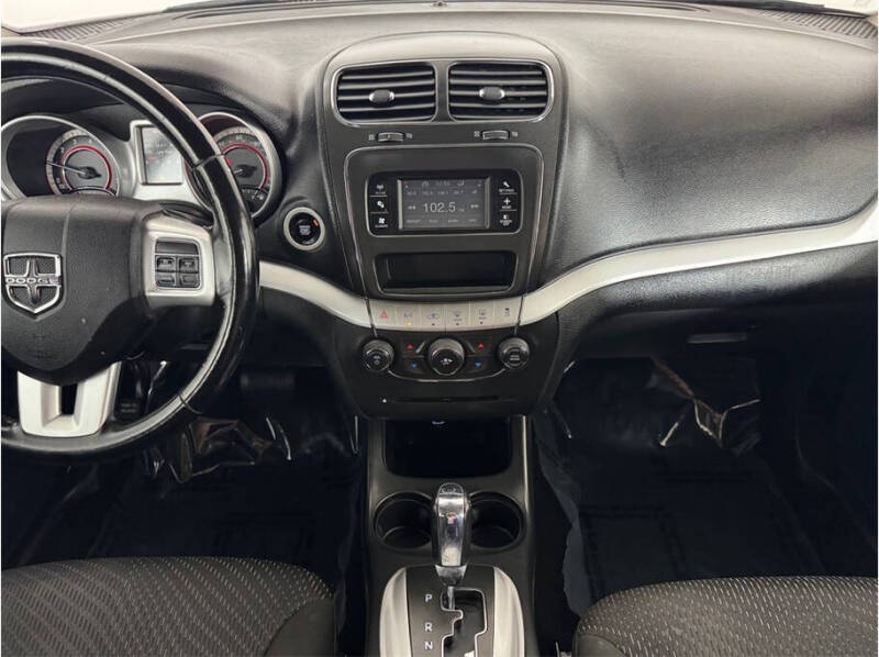2020 Dodge Journey SE Value