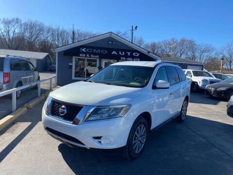 2013 Nissan Pathfinder for sale at KCMO Automotive in Belton MO