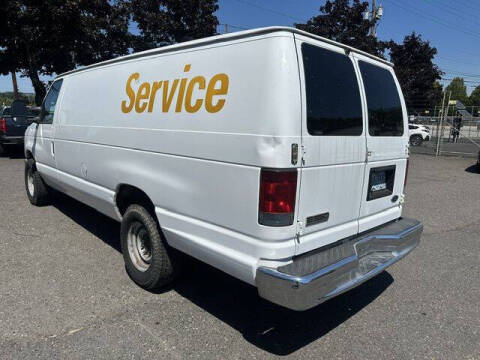 2010 Ford E-Series E-350 SD