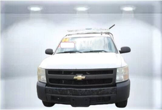 2008 Chevrolet Silverado 1500 Work Truck photo 3