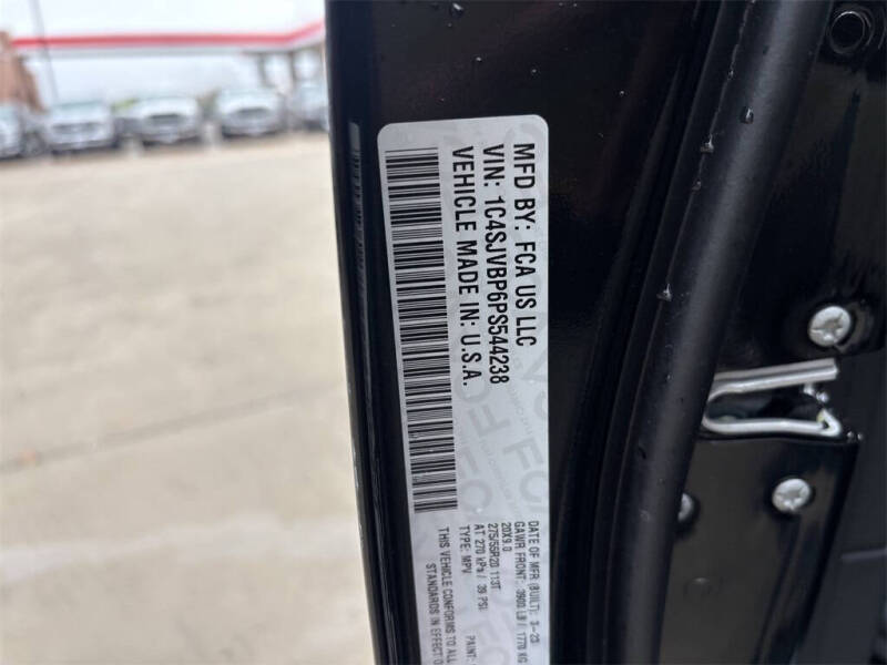 2023 Jeep Wagoneer Series II